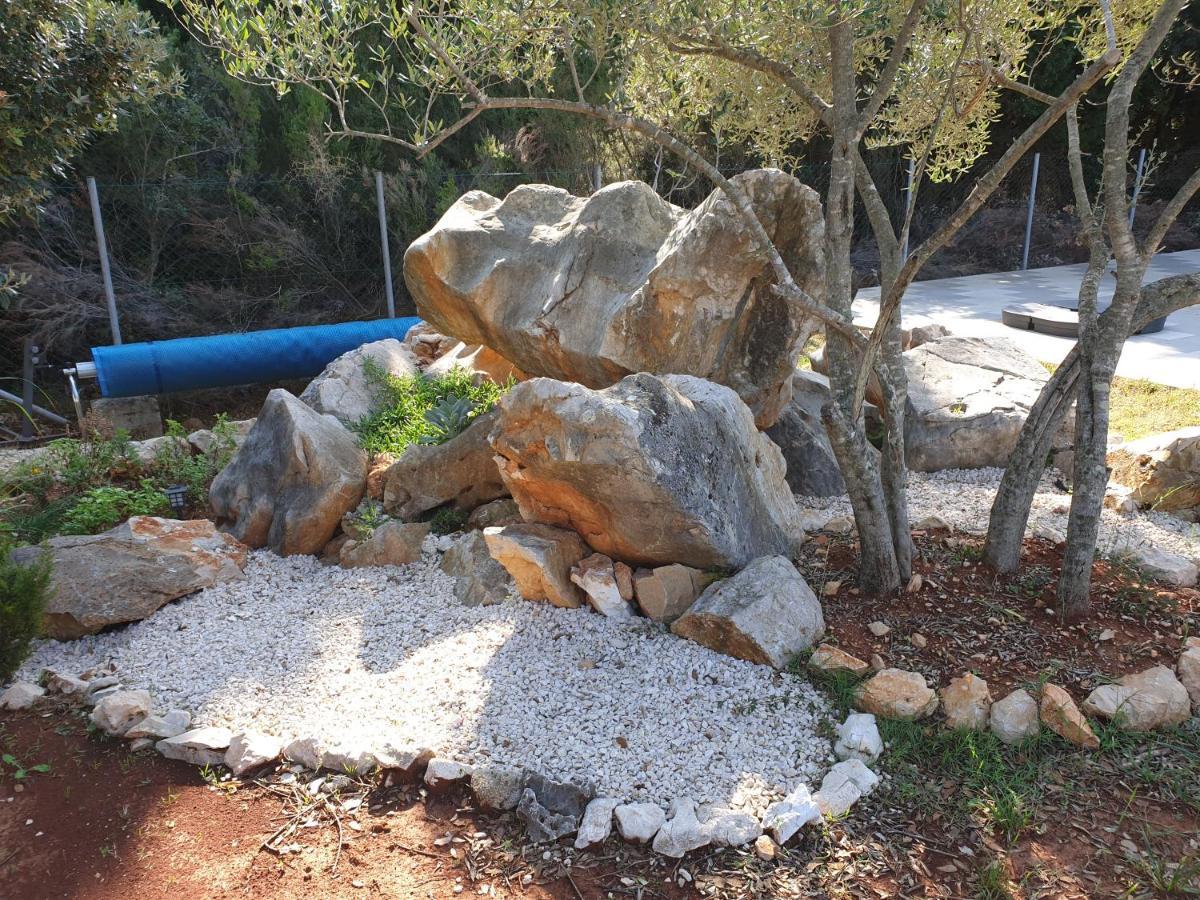 Olive Apartments Ugljan Kültér fotó