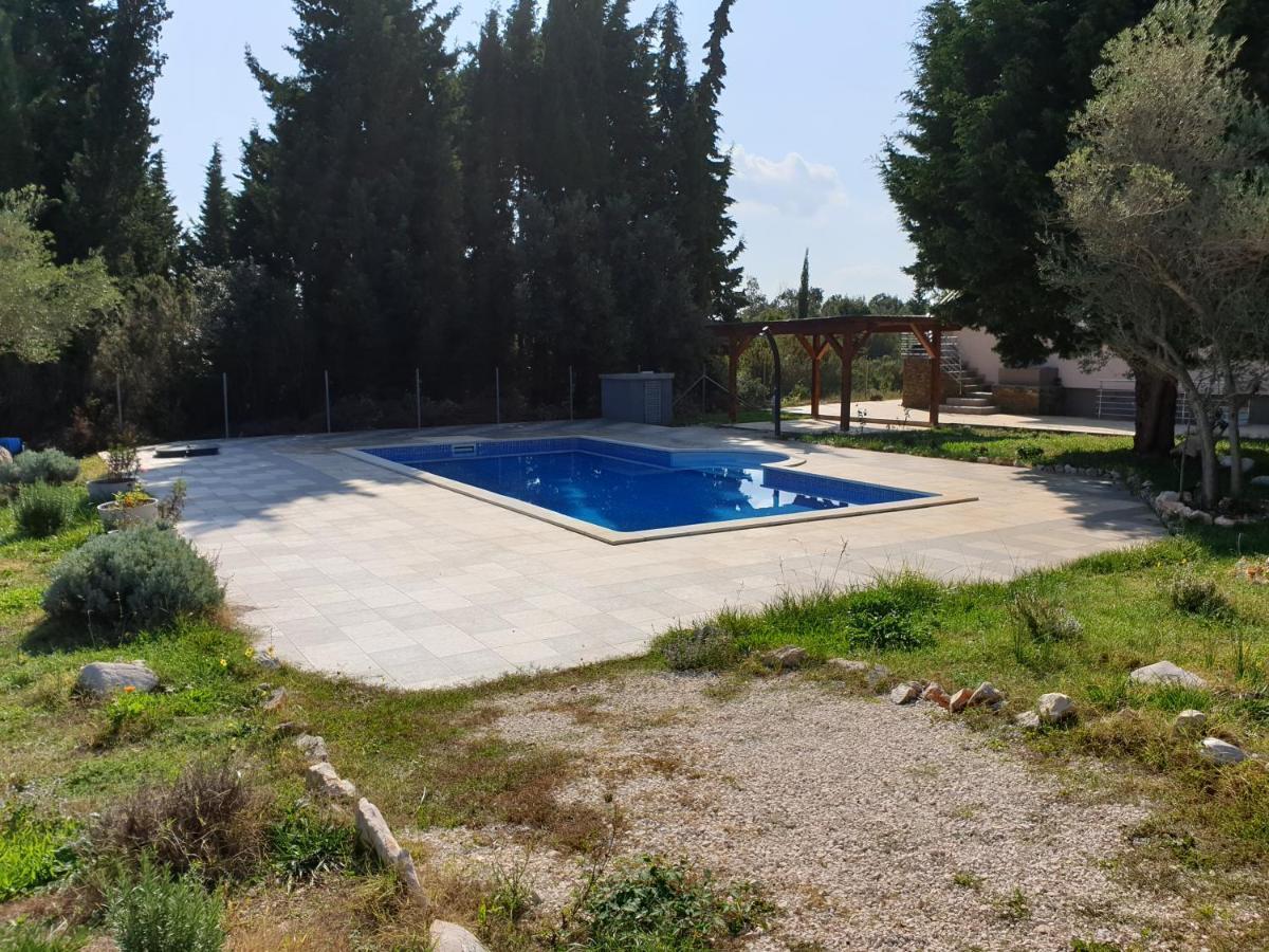 Olive Apartments Ugljan Kültér fotó