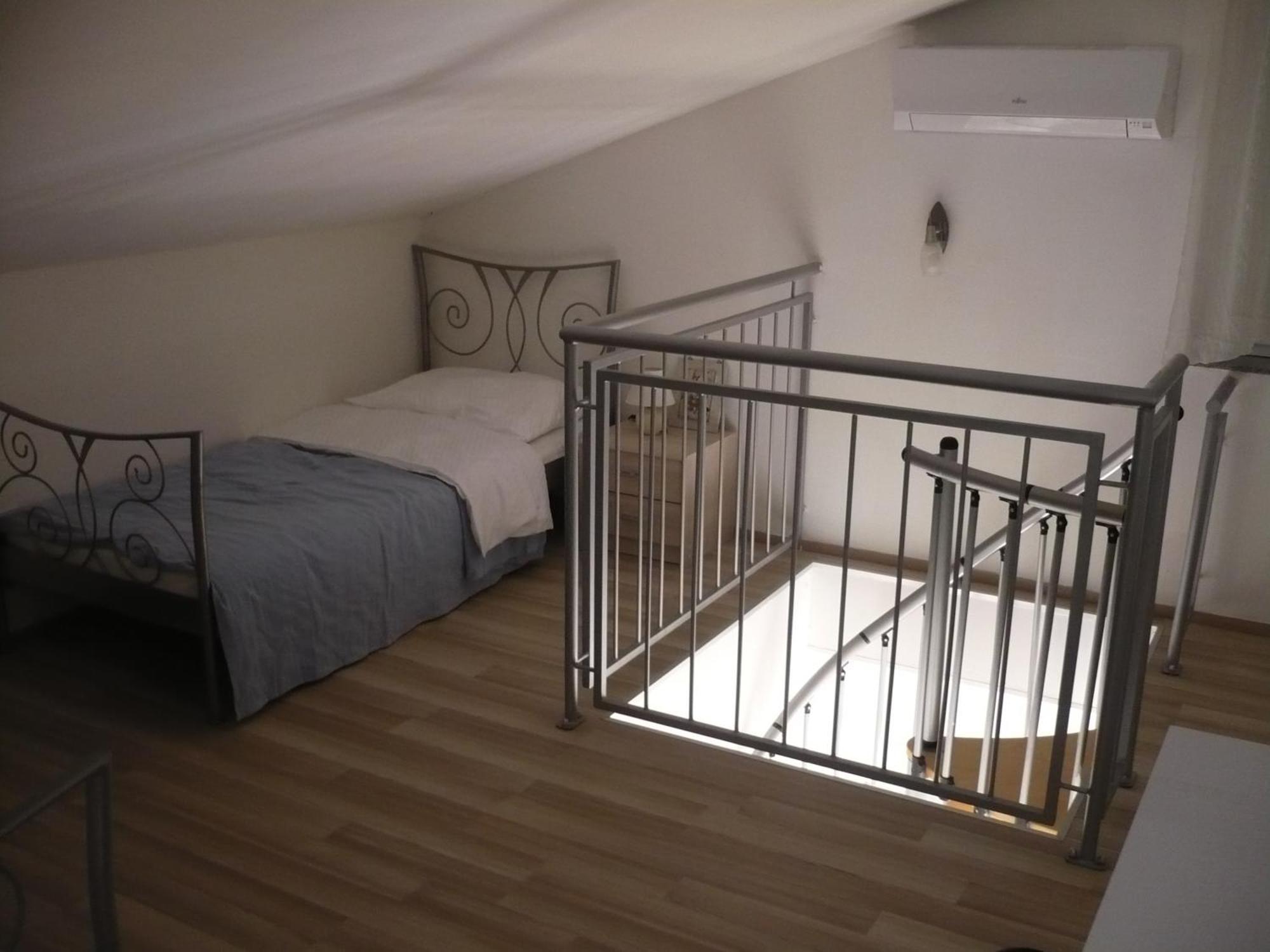 Olive Apartments Ugljan Kültér fotó